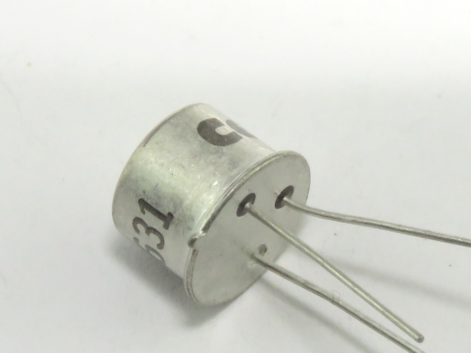Transistor 2N5109 (image 2/2)