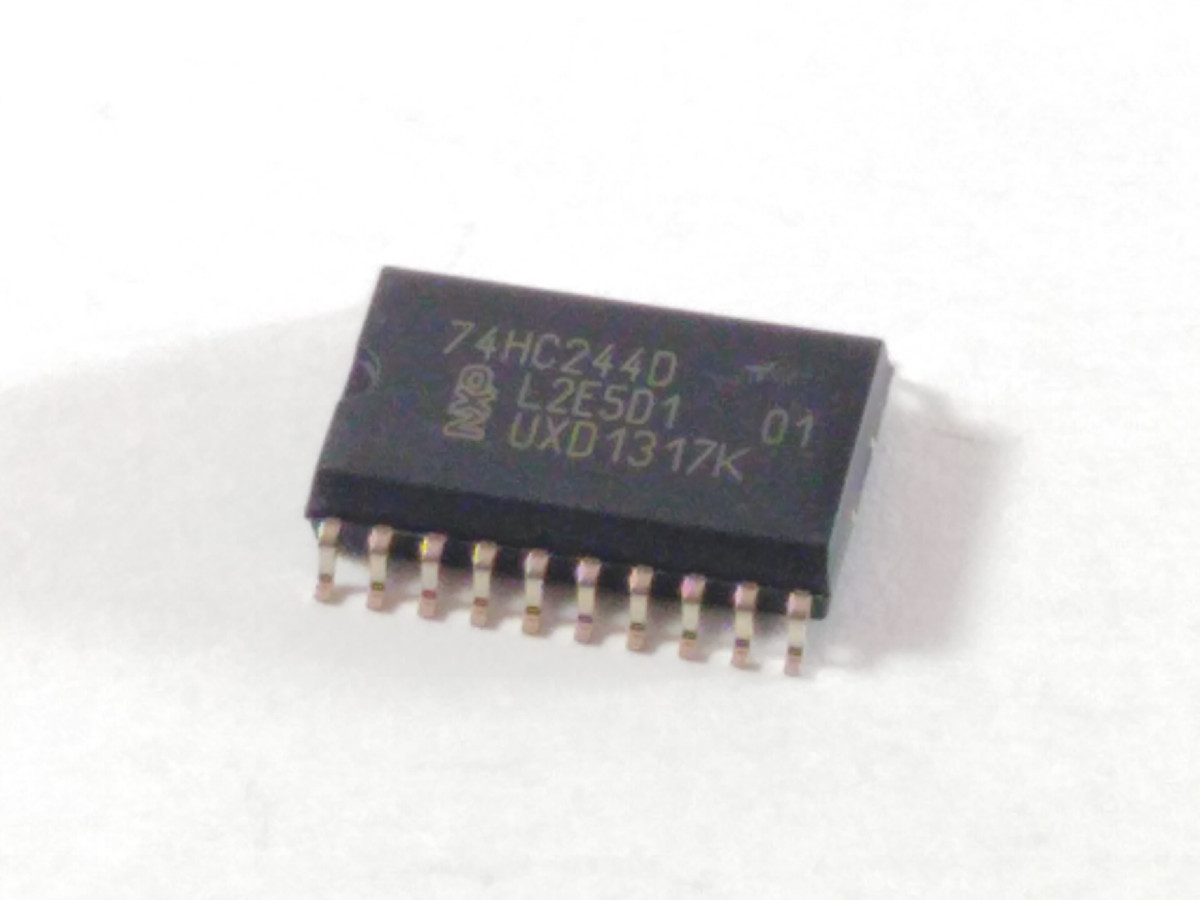 Circuit intégré 74HC244-SMD