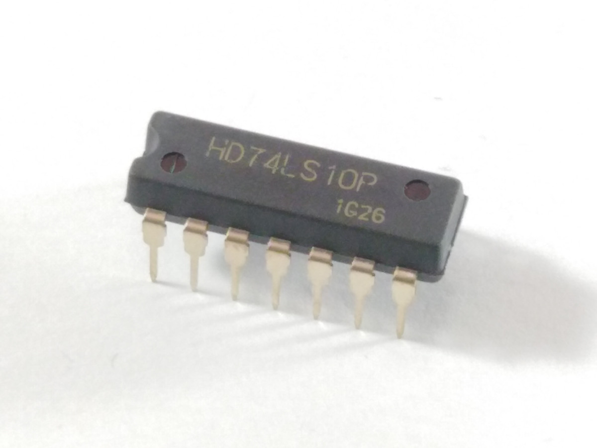 Circuit intégré logique 74LS10