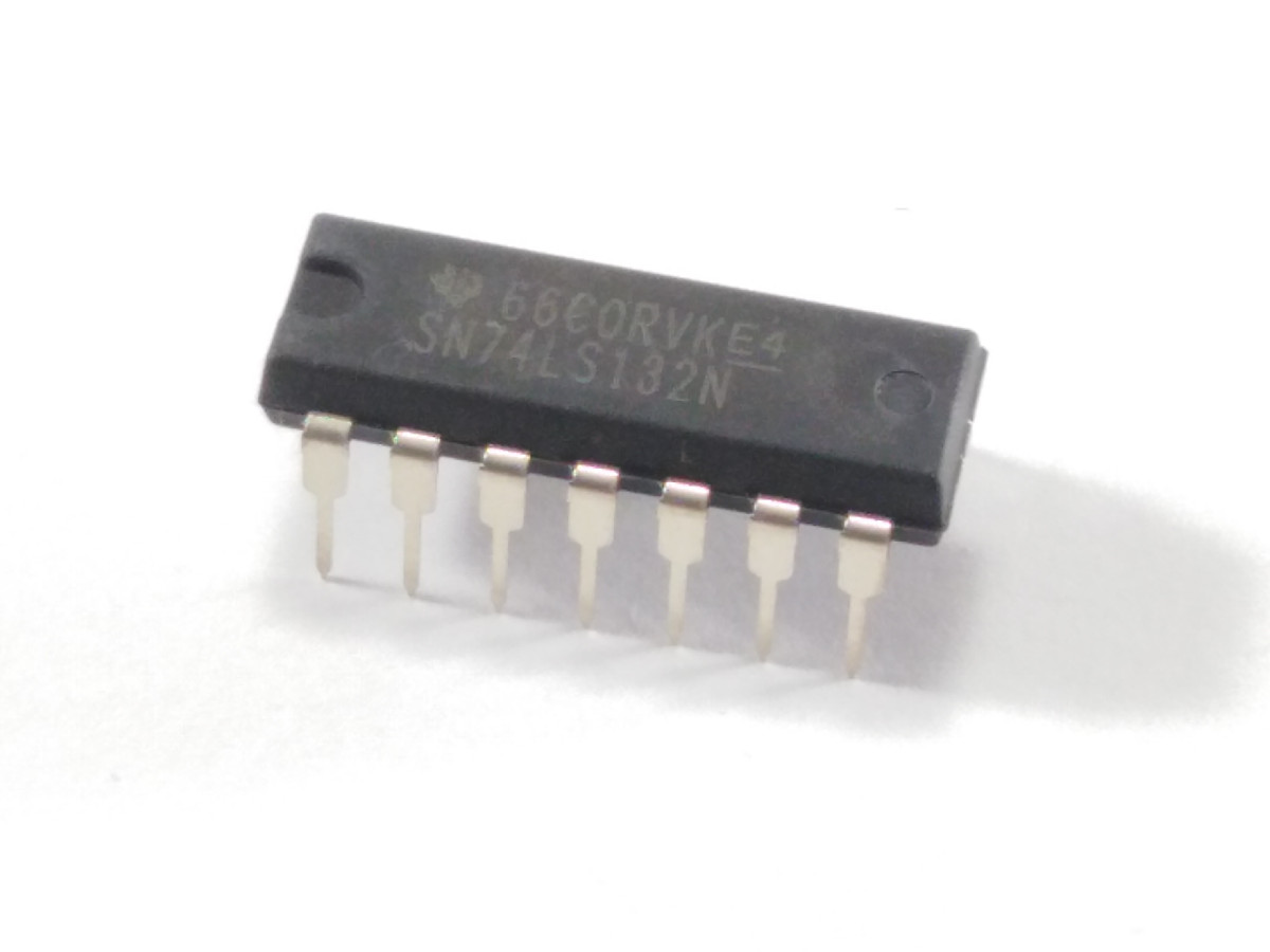 Circuit intégré logique 74LS132