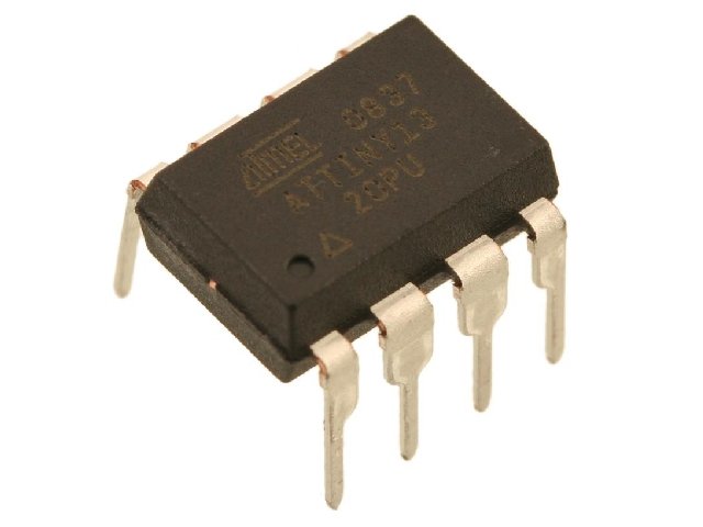 Circuit intégré microcontrôleur ATTINY13-20PU