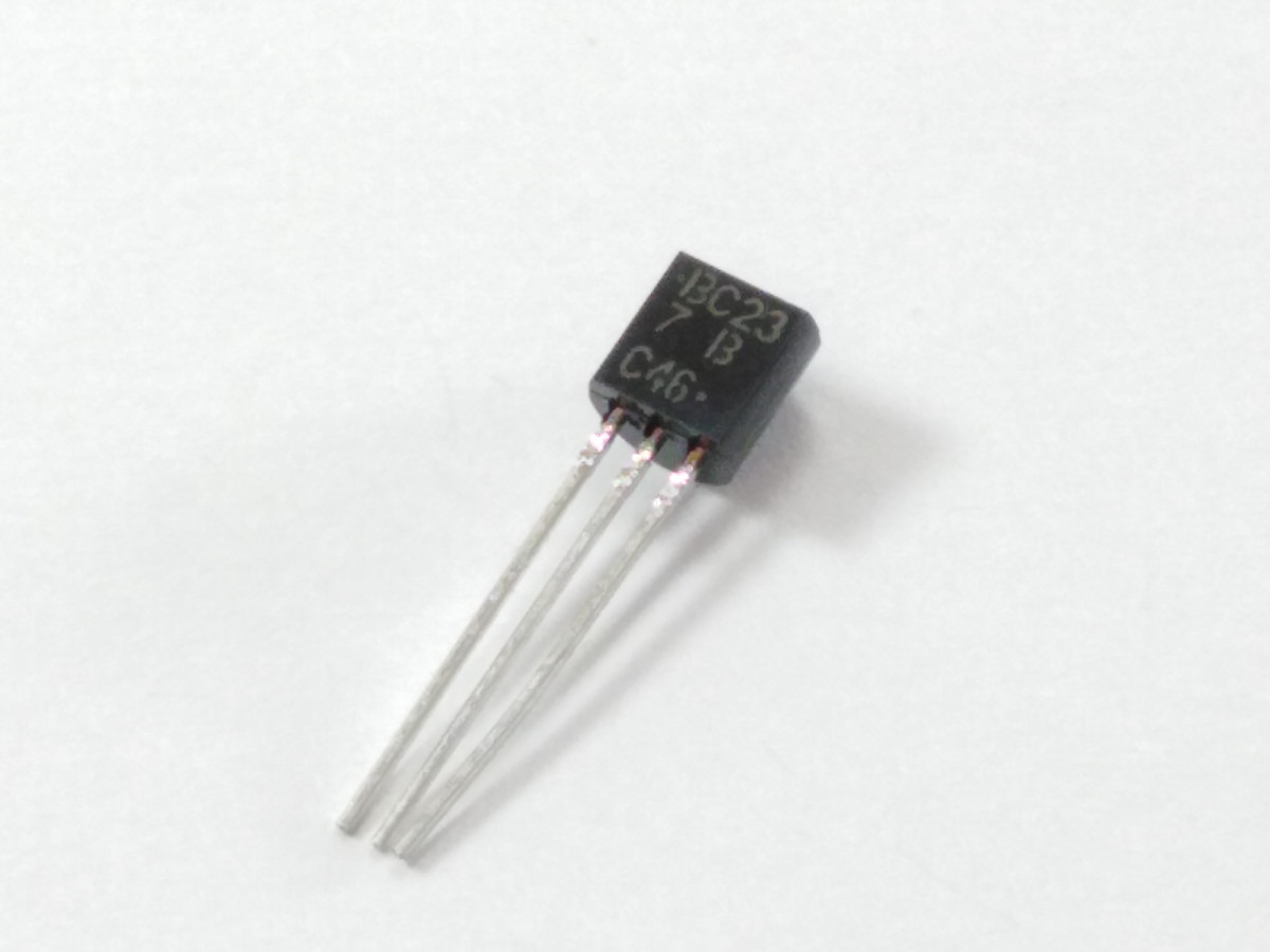 Transistor BC237B