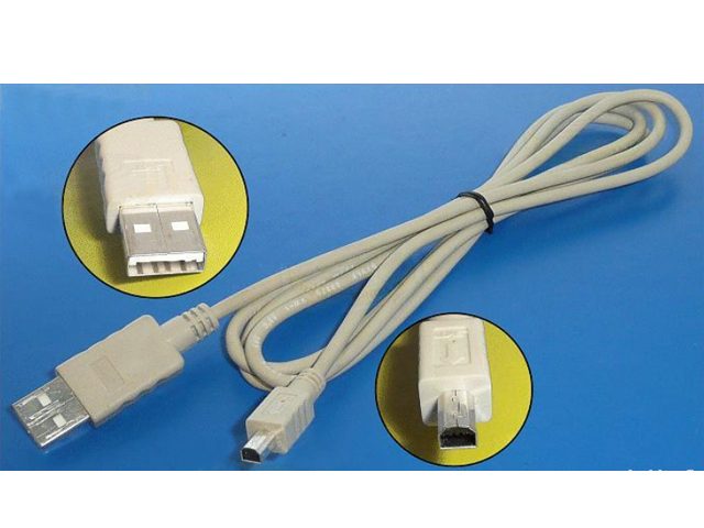 Câble USB CABLE-082
