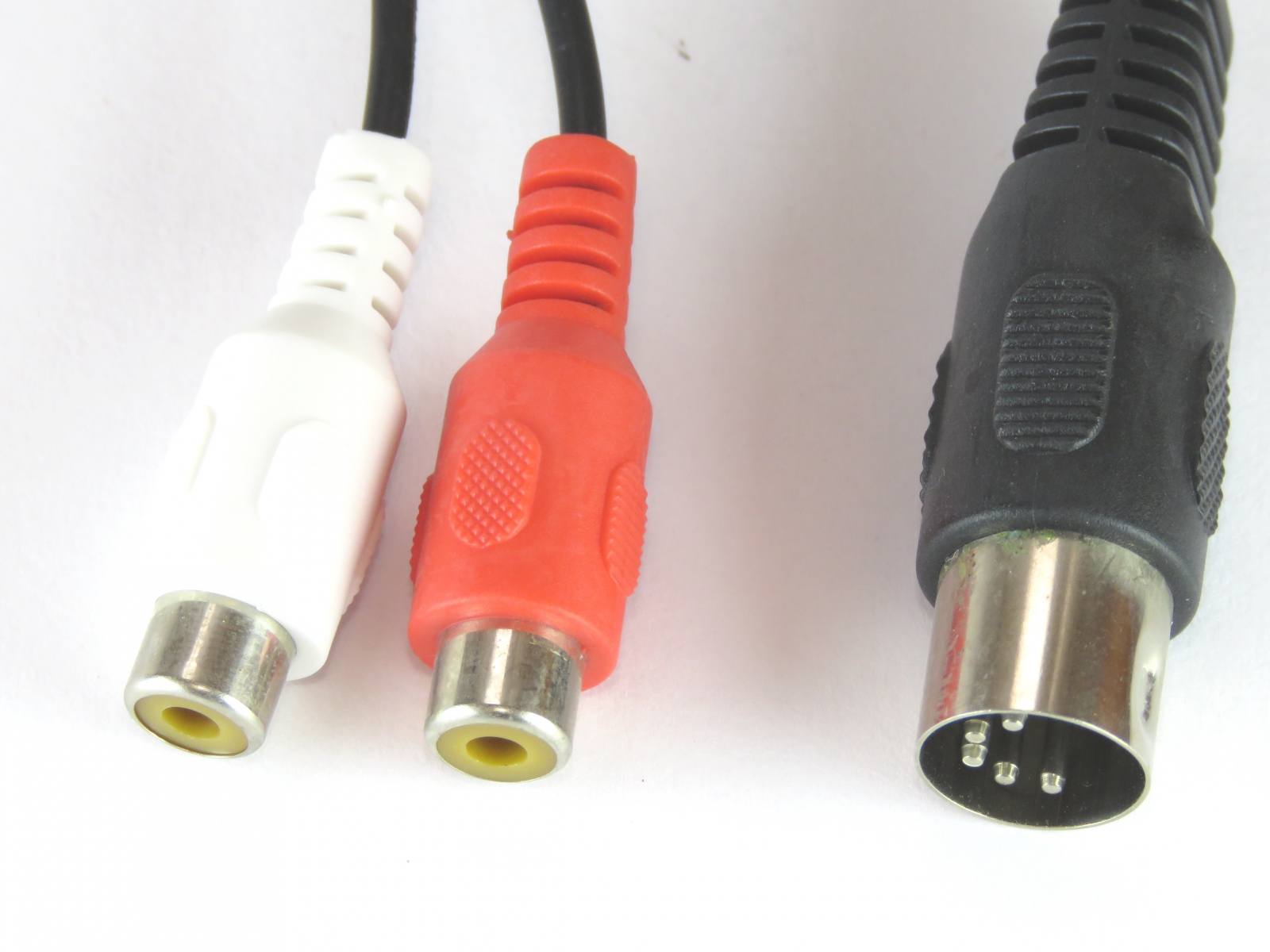 Câble adaptateur DIN-RCA CABLE-301 (image 2/3)