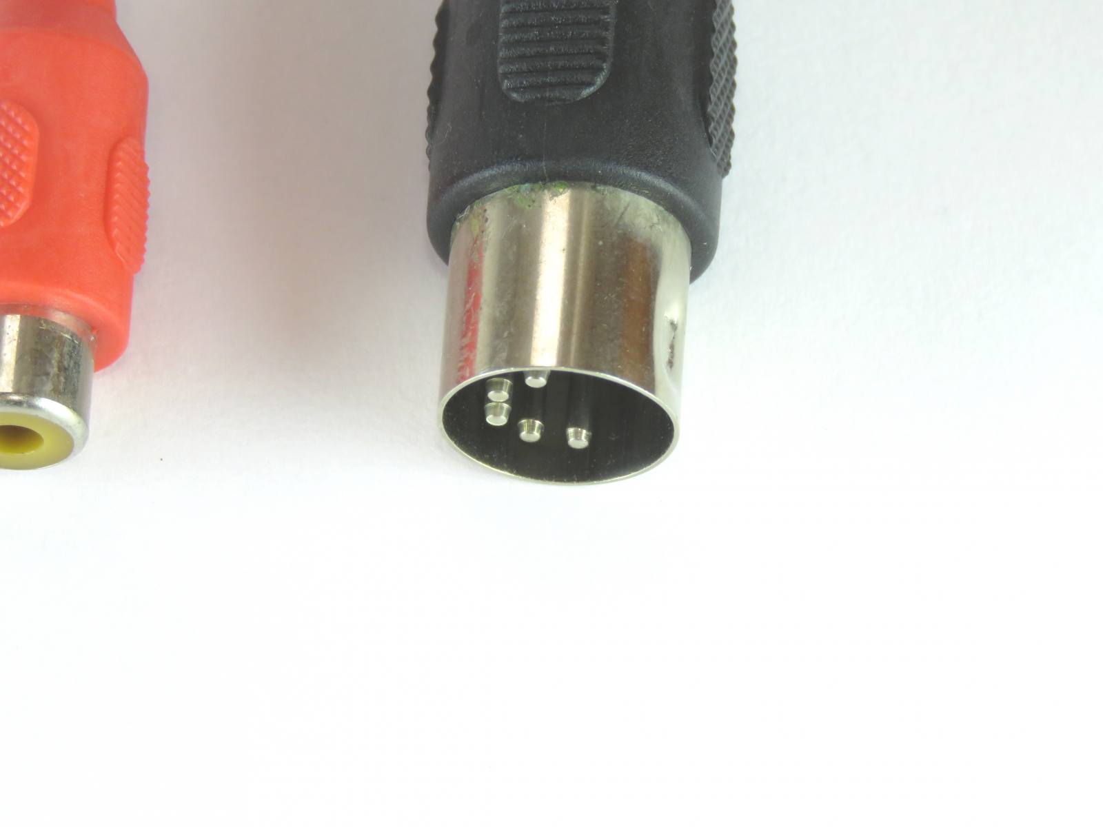 Câble adaptateur DIN-RCA CABLE-301 (image 3/3)