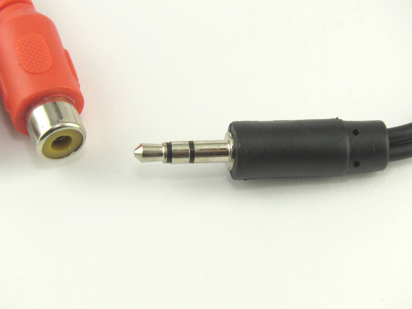Câble audio Jack 3.5mm stéréo CABLE-406 (image 3/3)