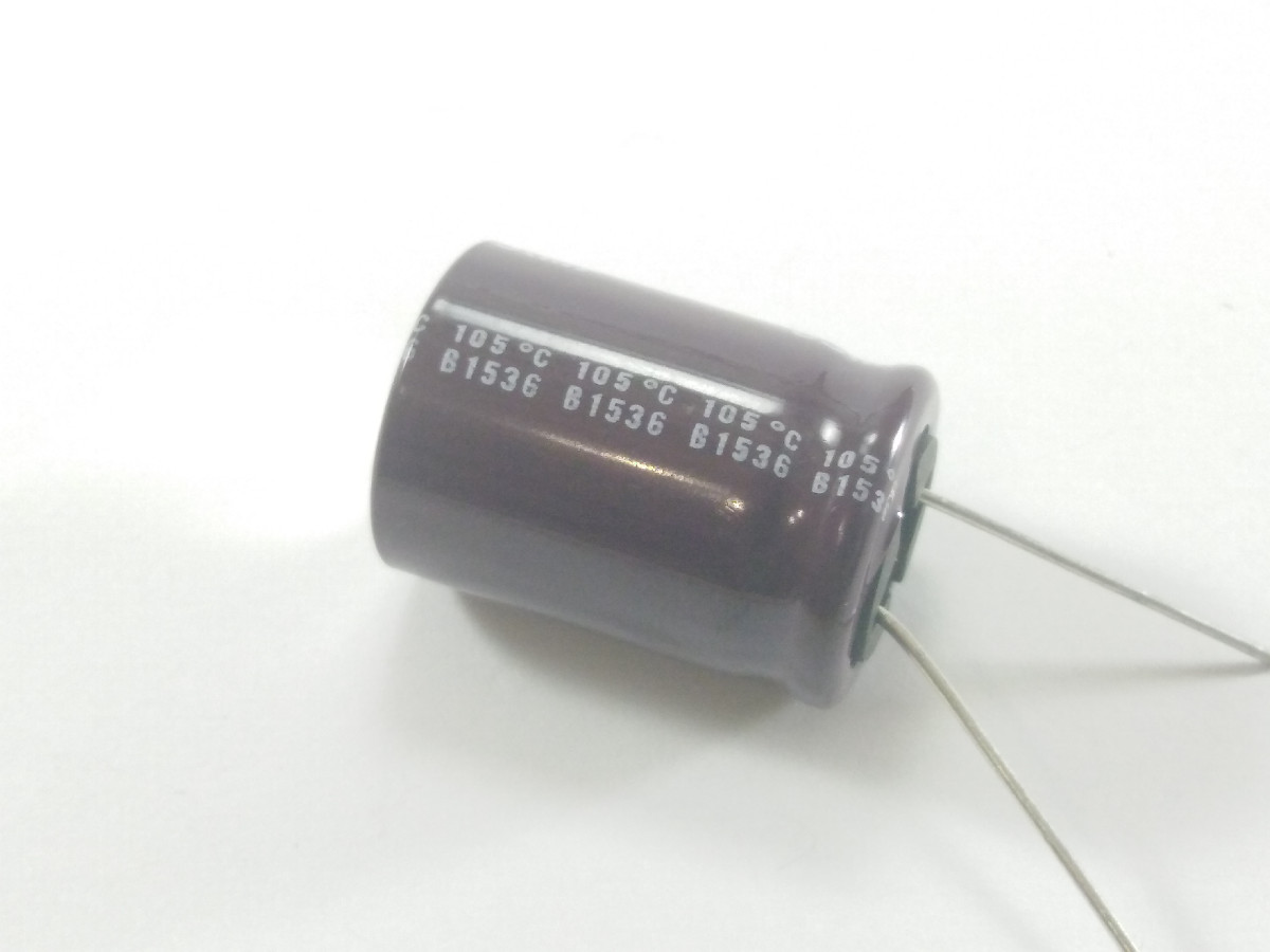 Condensateur chimique 150uF 250V CEL150UF250V (image 2/4)