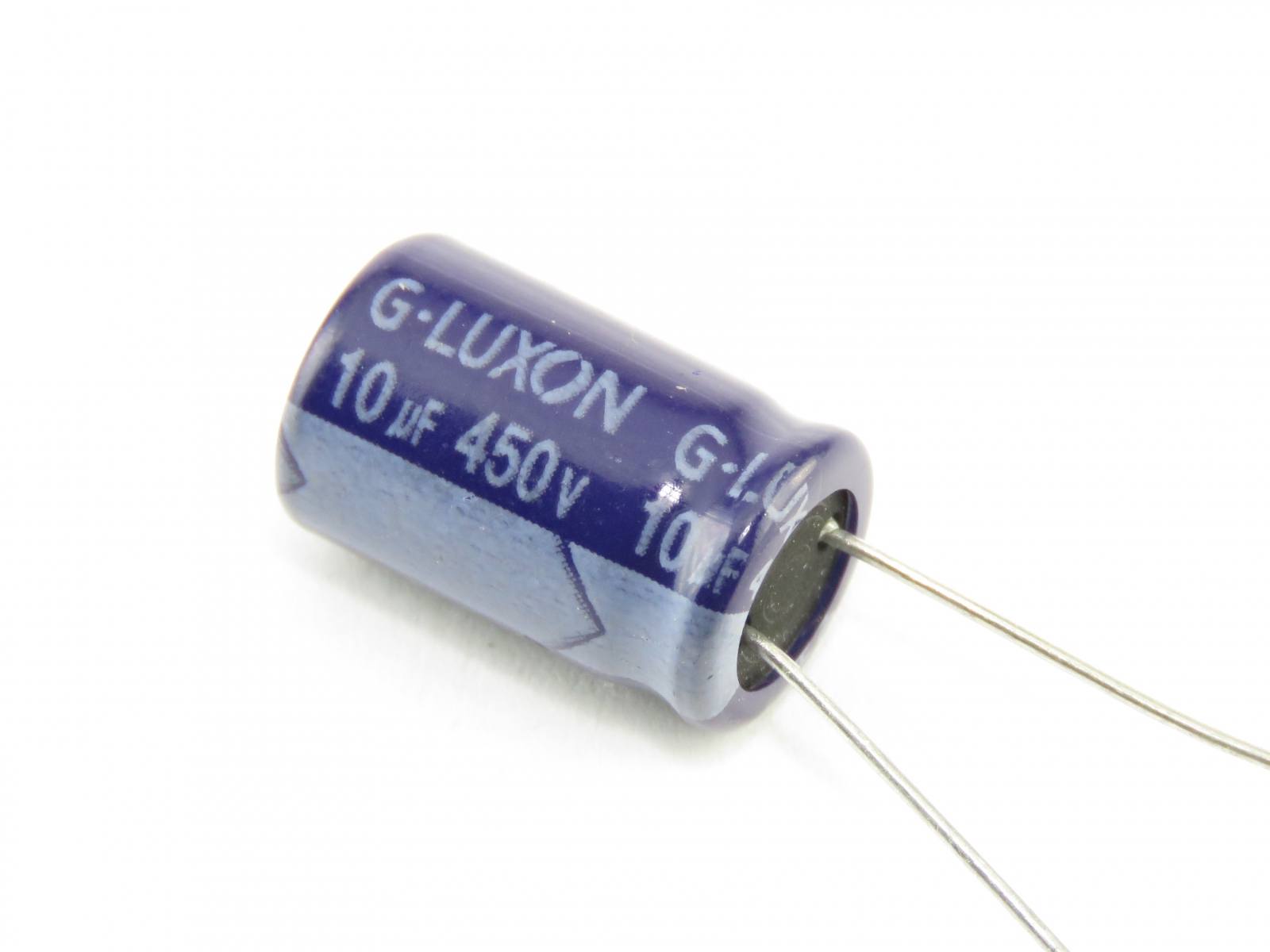 Condensateur chimique 10uF 450V EGR106M450S1A1H160