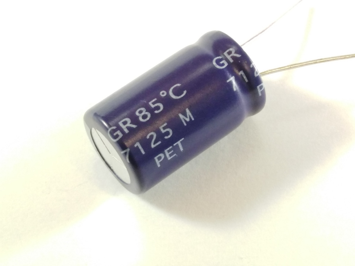 Condensateur chimique 2200uF 35V EGR228M035S1A1M250 (image 2/3)