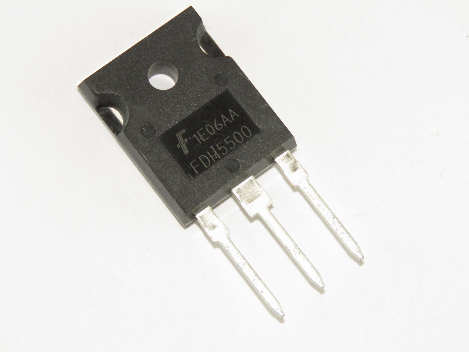 Transistor FDH5500