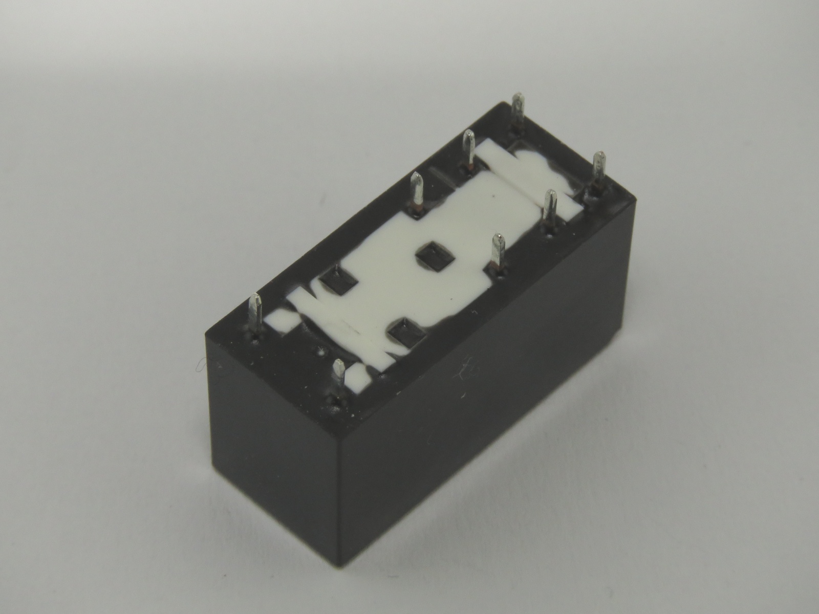 Relais 12V G2RL-1-E-12DC (image 2/2)