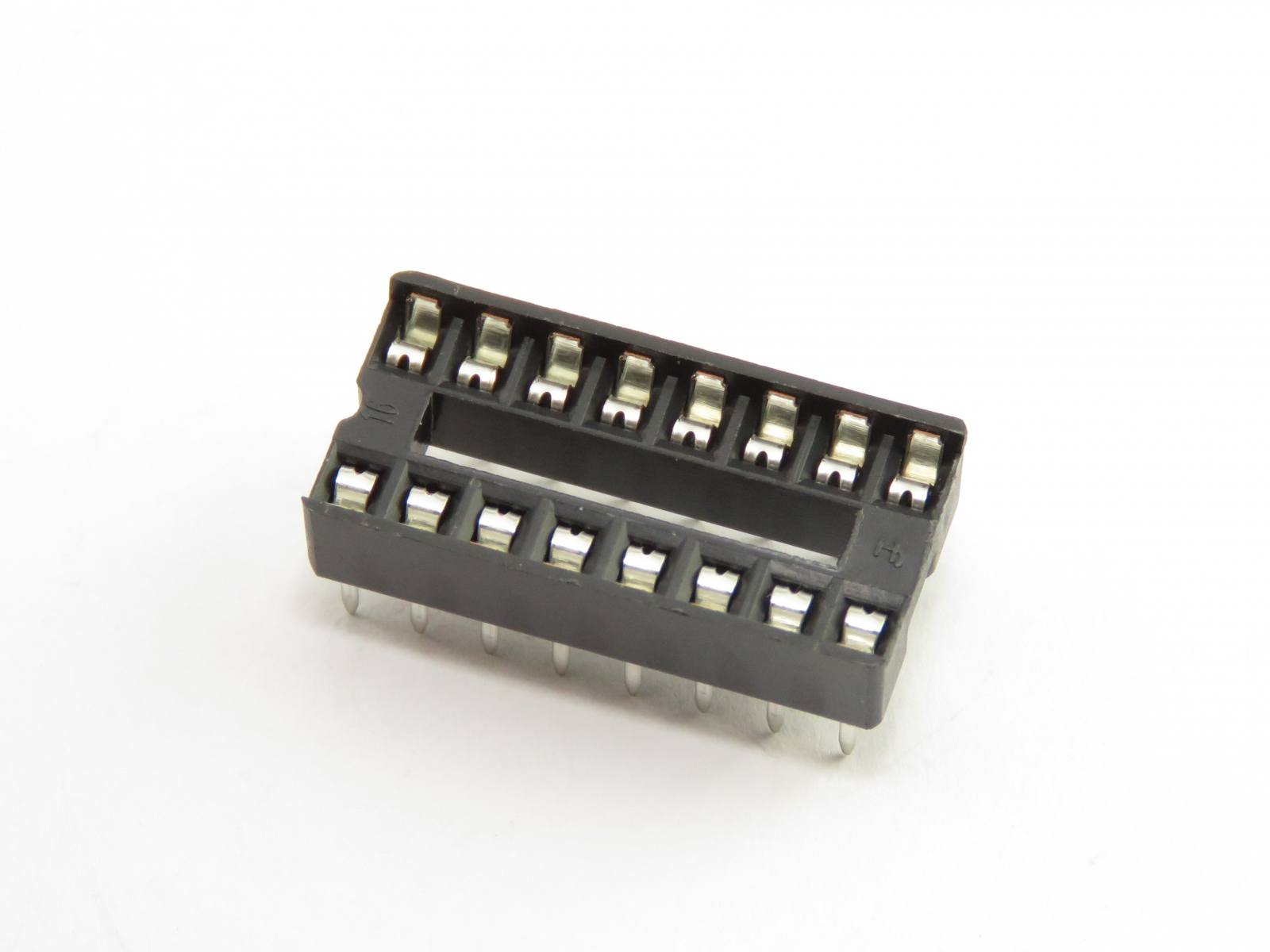 Support circuit intégré 16 pins ICL-16P