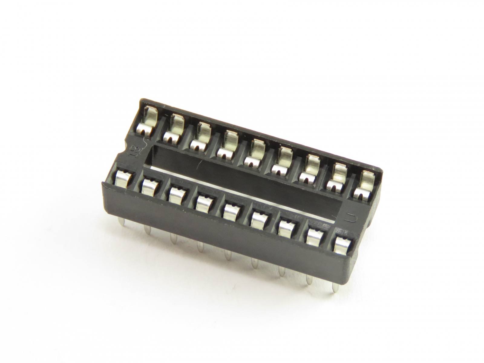 Support circuit intégré 18 pins ICL-18P