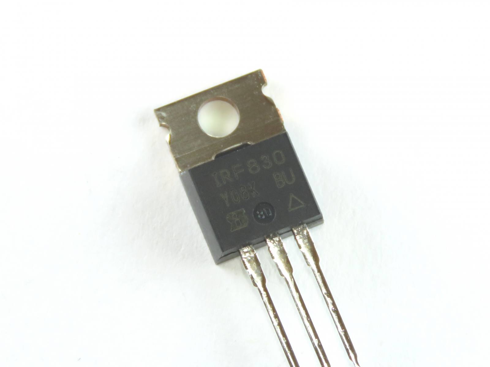 Transistor IRF830