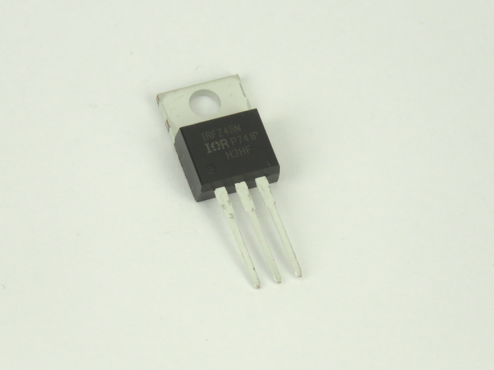 Transistor IRFZ46N