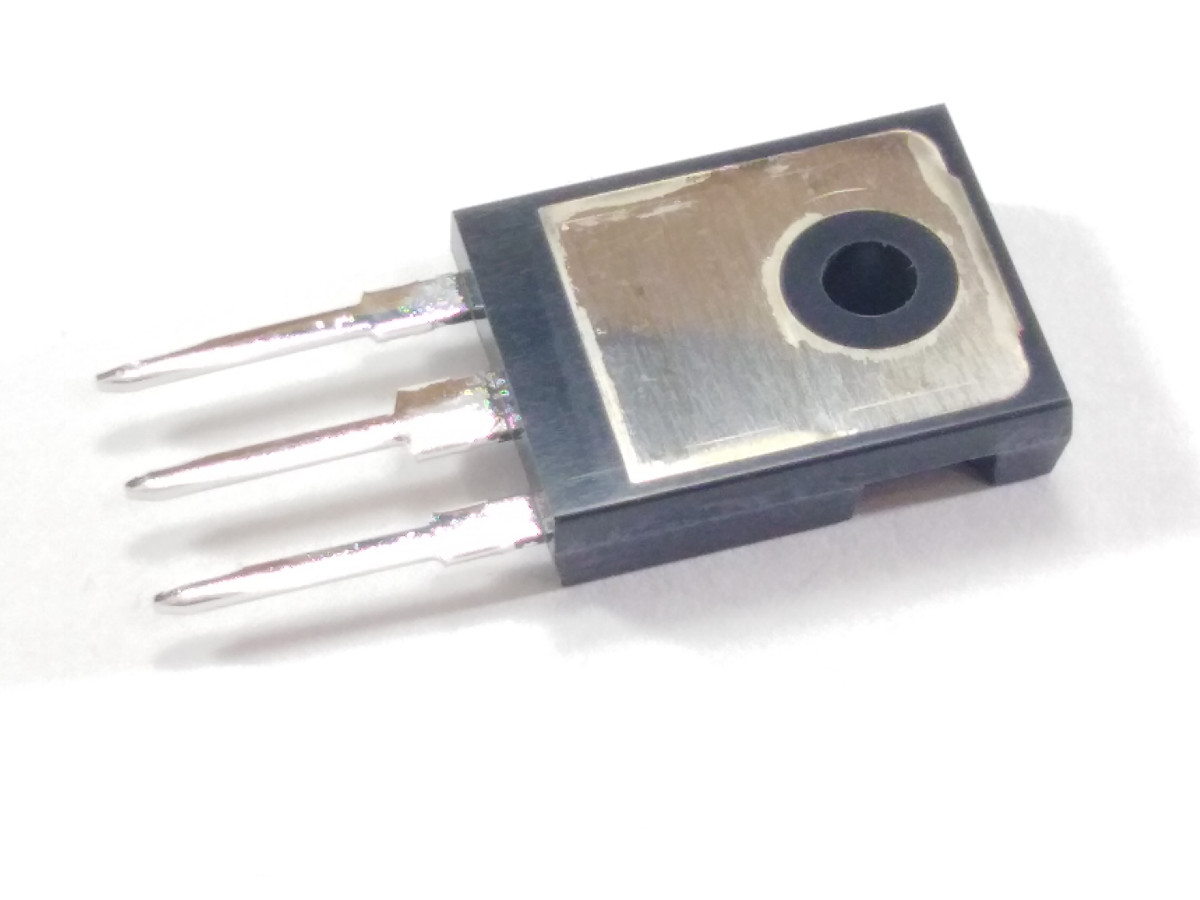 Transistor IRG4PC40K (image 2/3)