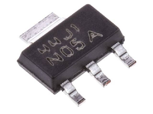 Circuit régulateur de tension positive LM1117MP-3-3