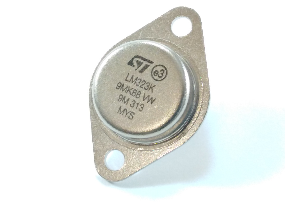 Circuit régulateur de tension positive LM323K-05