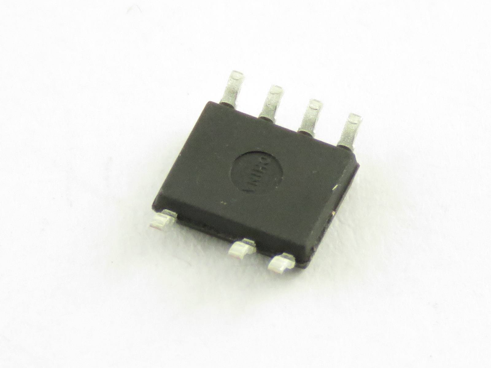 Circuit intégré LNK364DN (image 2/2)