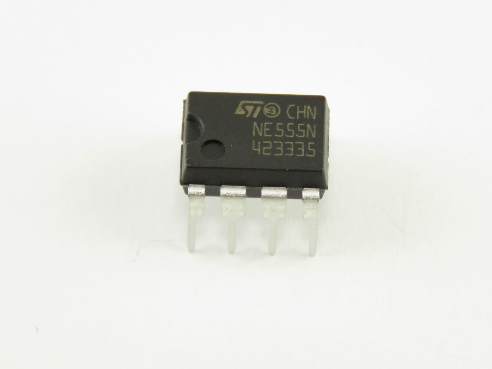 Circuit intégré timer NE555N
