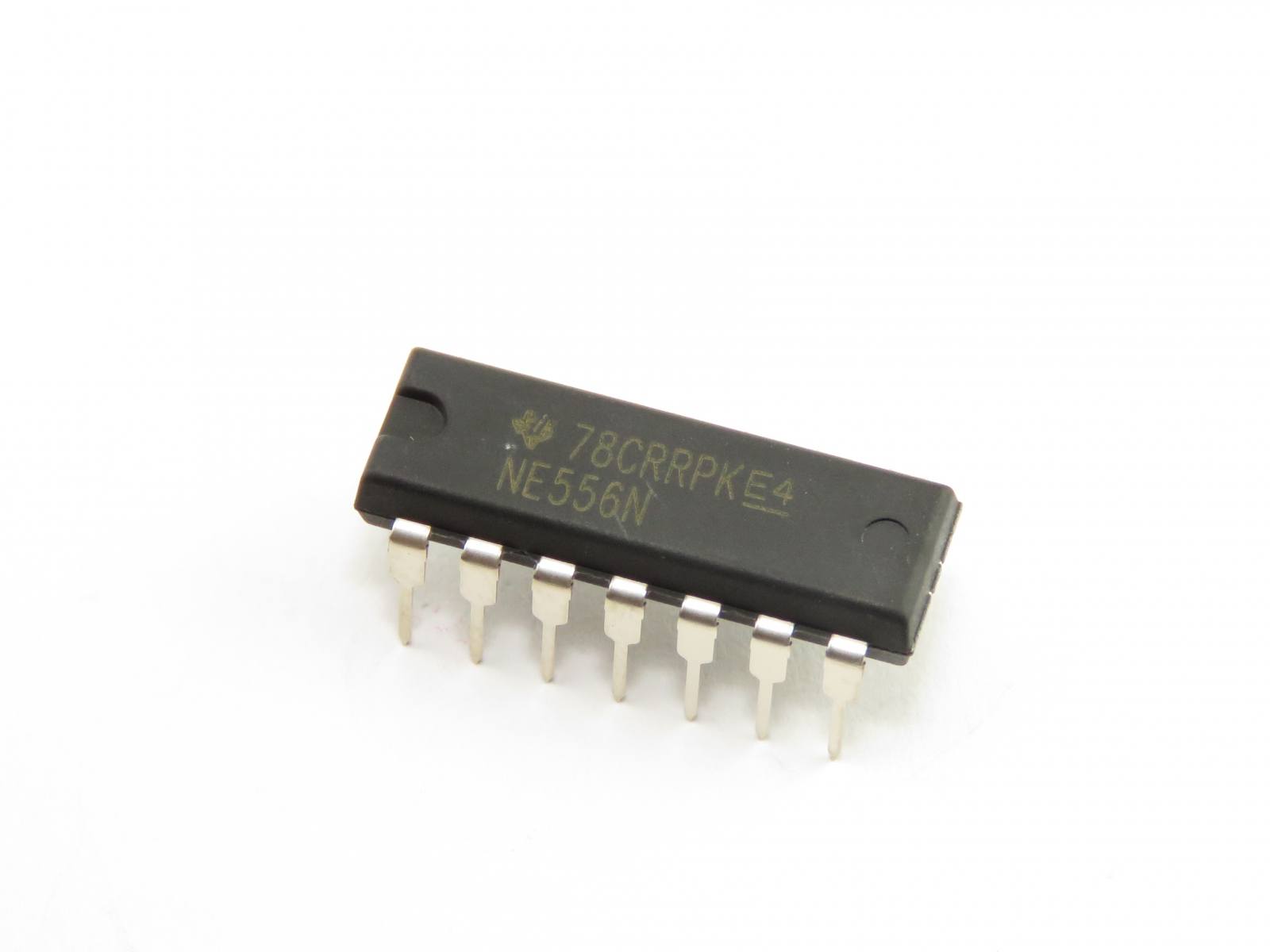 Circuit intégré timer NE556N