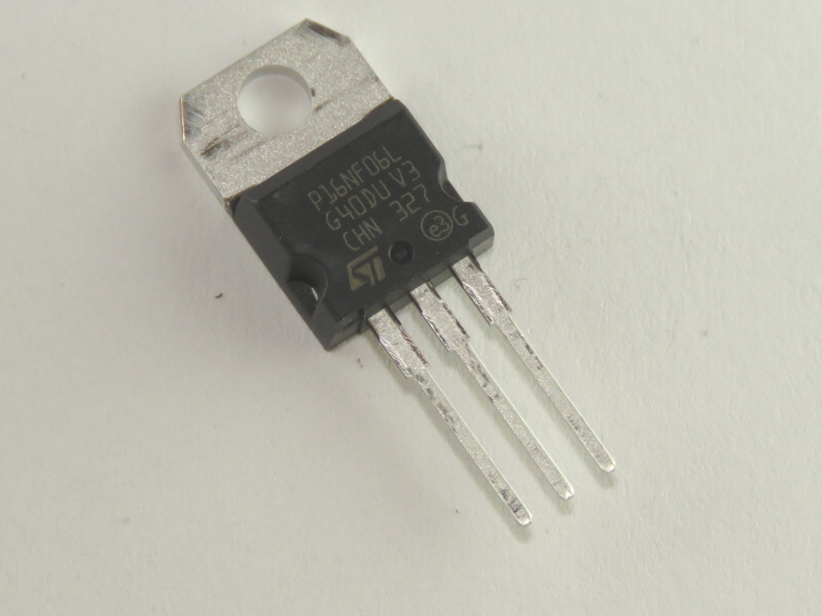Transistor STP16NF06L