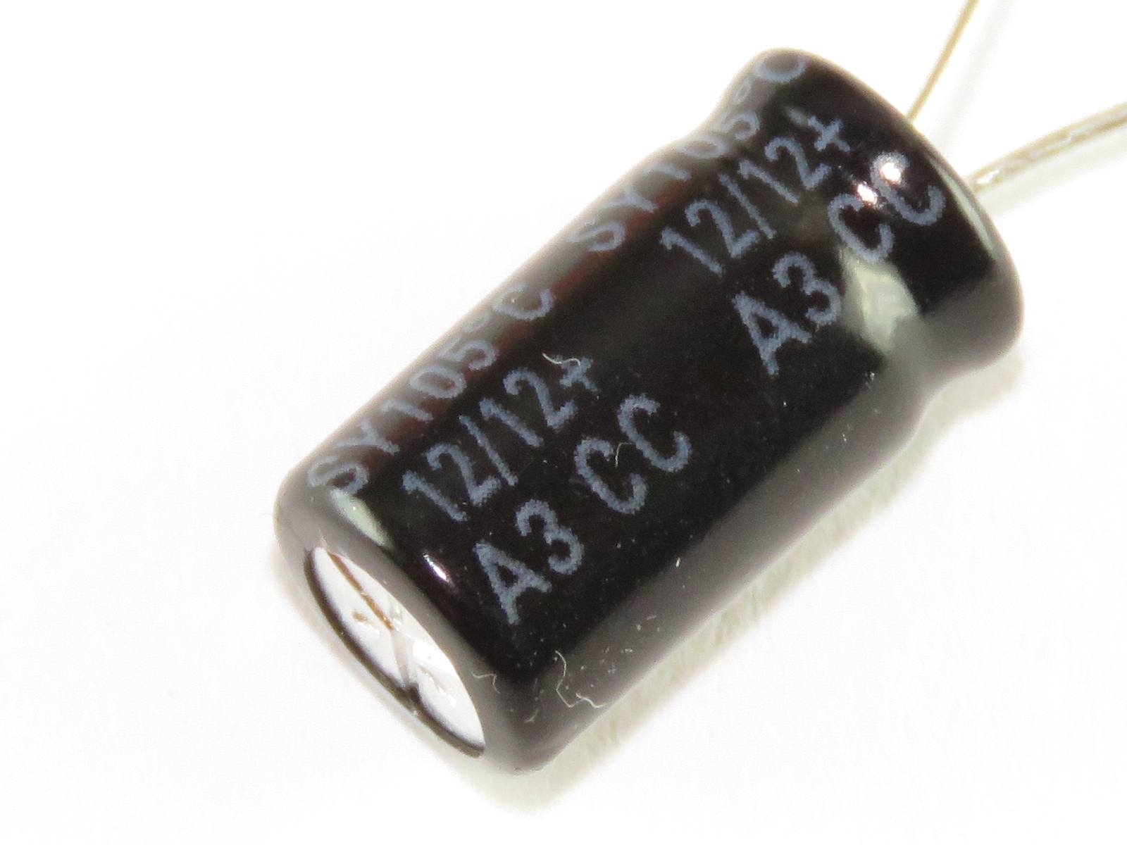 Condensateur chimique 680uF 10V SY010M0680B3F-0815 (image 3/3)