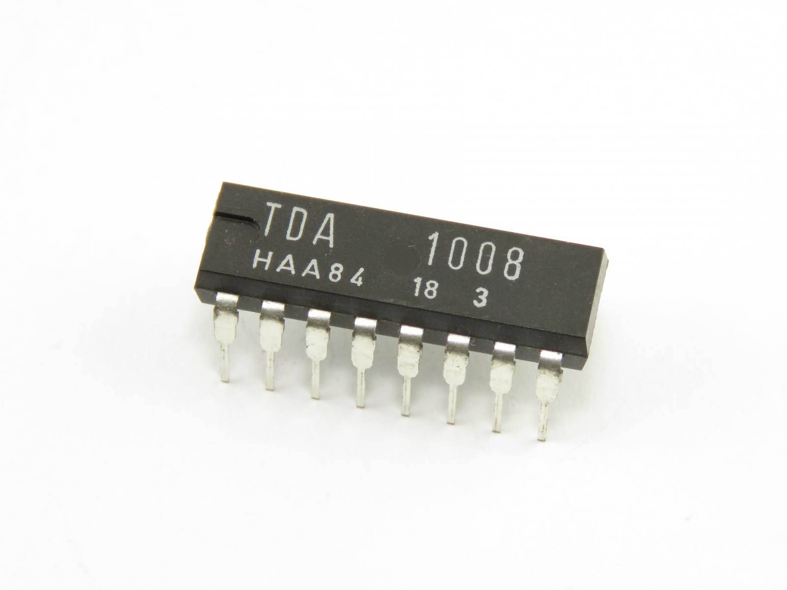 Circuit intégré TDA1008