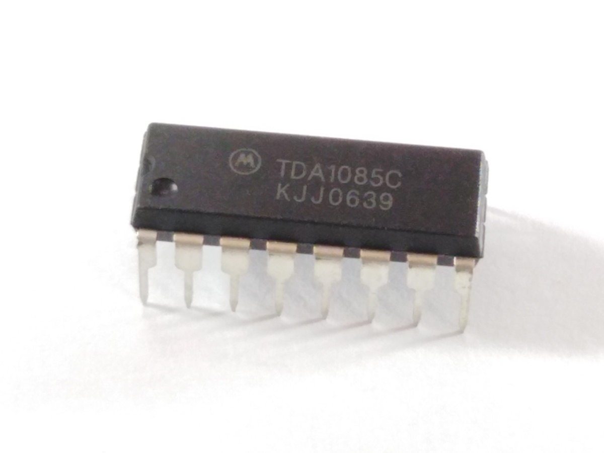 Circuit intégré TDA1085C
