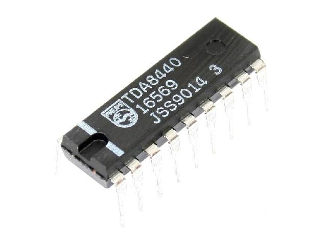 Circuit intégré TDA8440