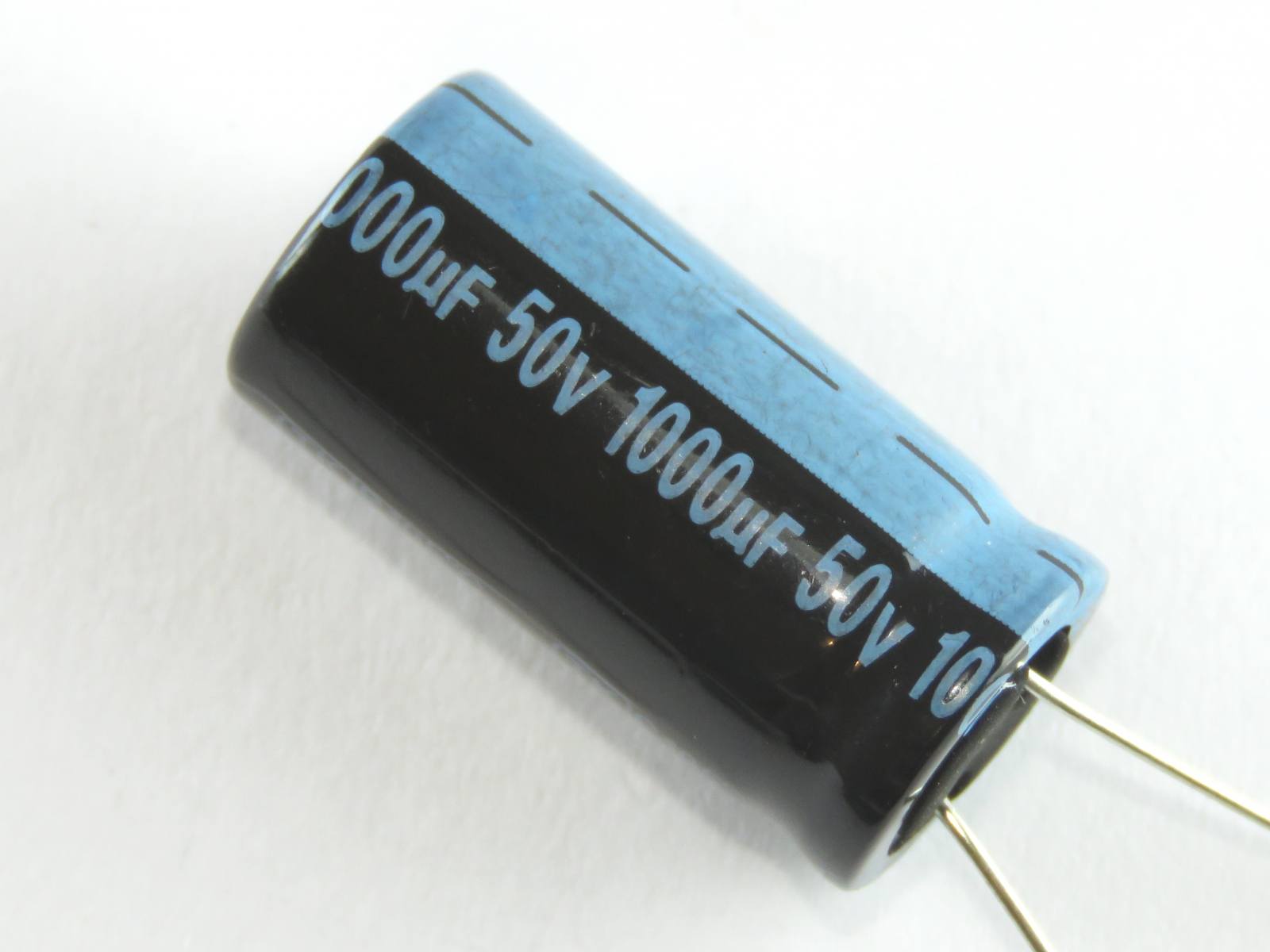 Condensateur chimique 1000uF 50V radial 105°c                         CHRT501000 
